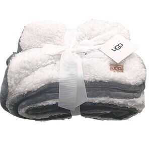 UGG Nita Throw Blanket 50”x70” Charcoal Gray Plush Box Stitch Reversible Cozy